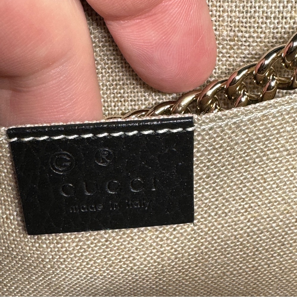 Gucci Black Icon GG Interlocking Small Crossbody Bag - Picture 9 of 12